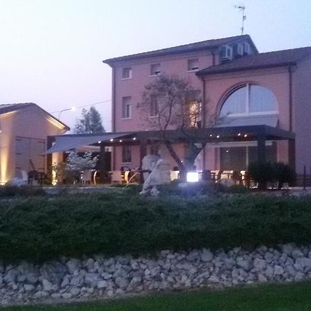 Curtarolo Agrialloggi La Palazzina المظهر الخارجي الصورة