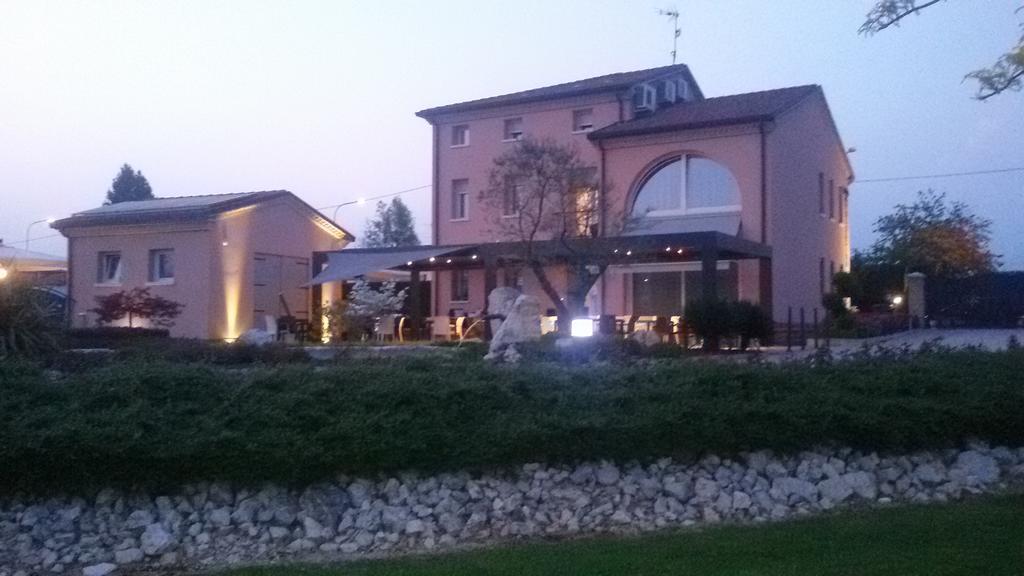 Curtarolo Agrialloggi La Palazzina المظهر الخارجي الصورة